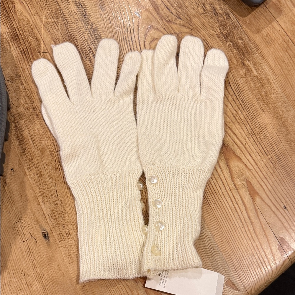 LOFT Cream Knit Gloves with Button Detail